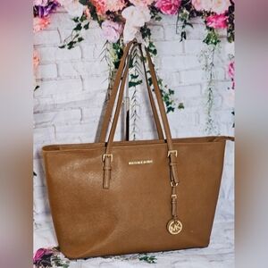 MICHAEL KORS  LEATHER SHOULDER BAG